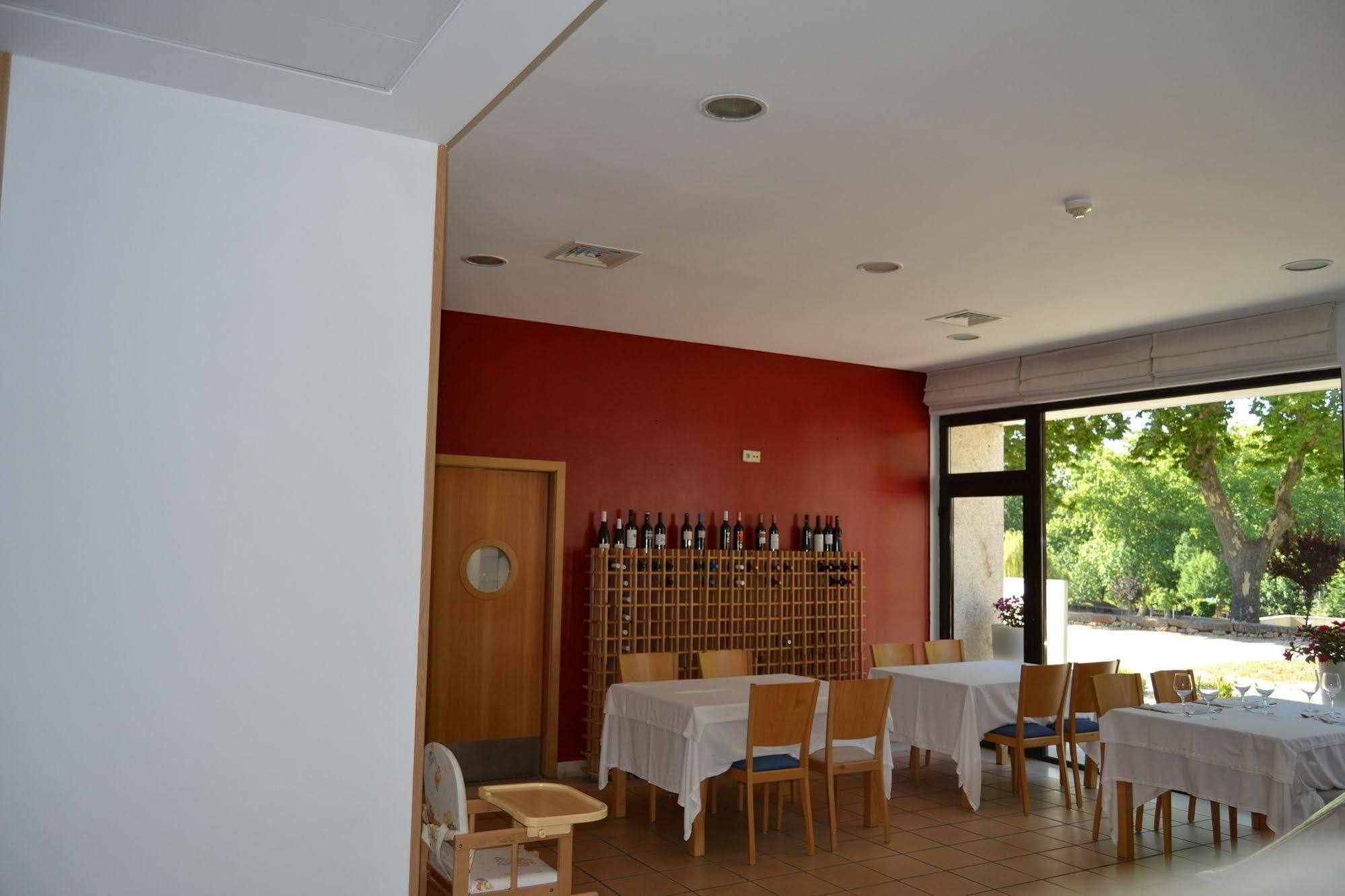 Hotel Bienestar Termas De Moncao Exterior photo